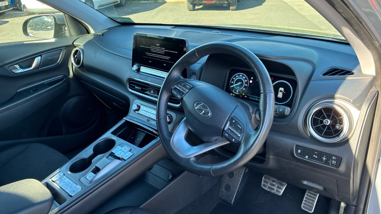 Hyundai KONA 100kW Premium 39kWh 5dr Auto Electric Hatchback